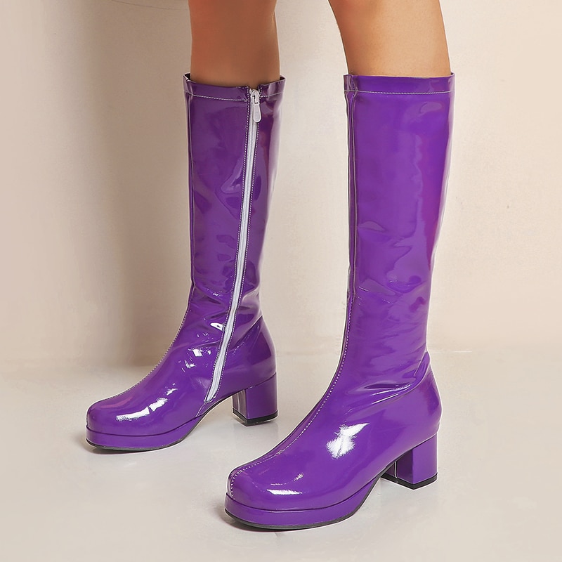Bottes violettes en cuir verni pour femmes