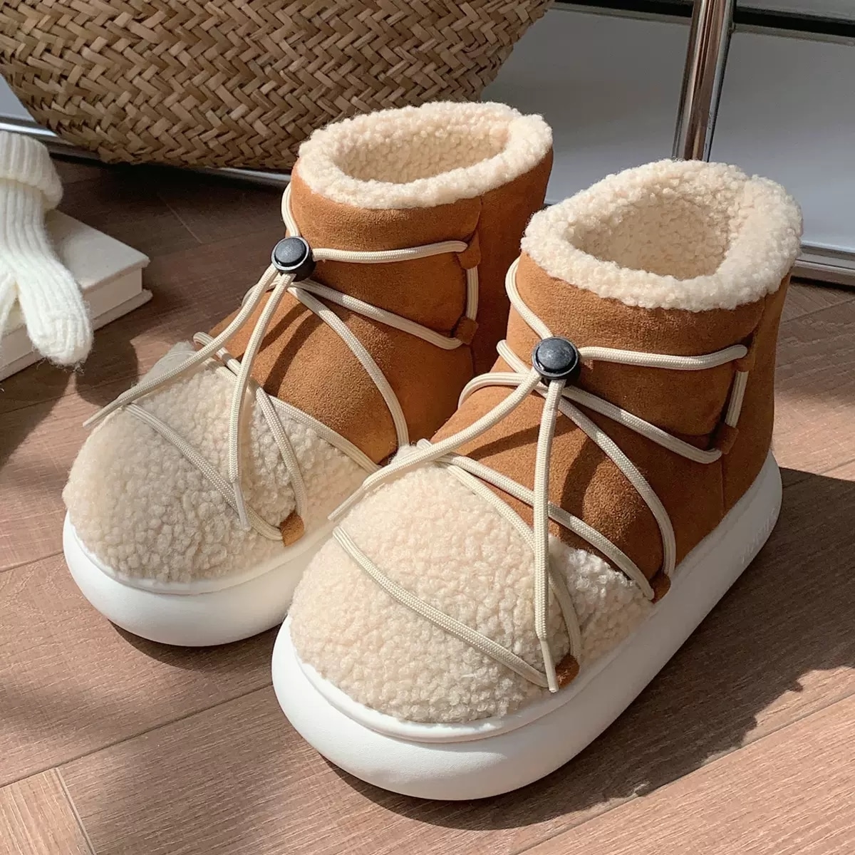 Bottes de neige courtes fourrées et antidérapantes - Marron