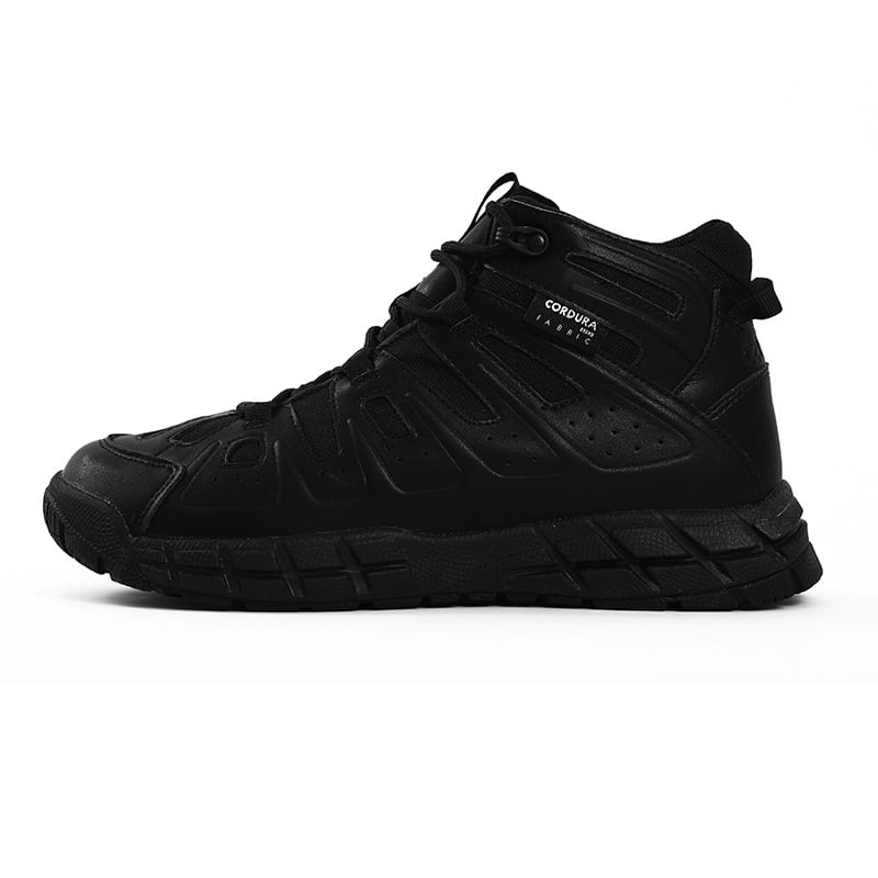 Chaussures noires de marche légères et respirantes pour homme