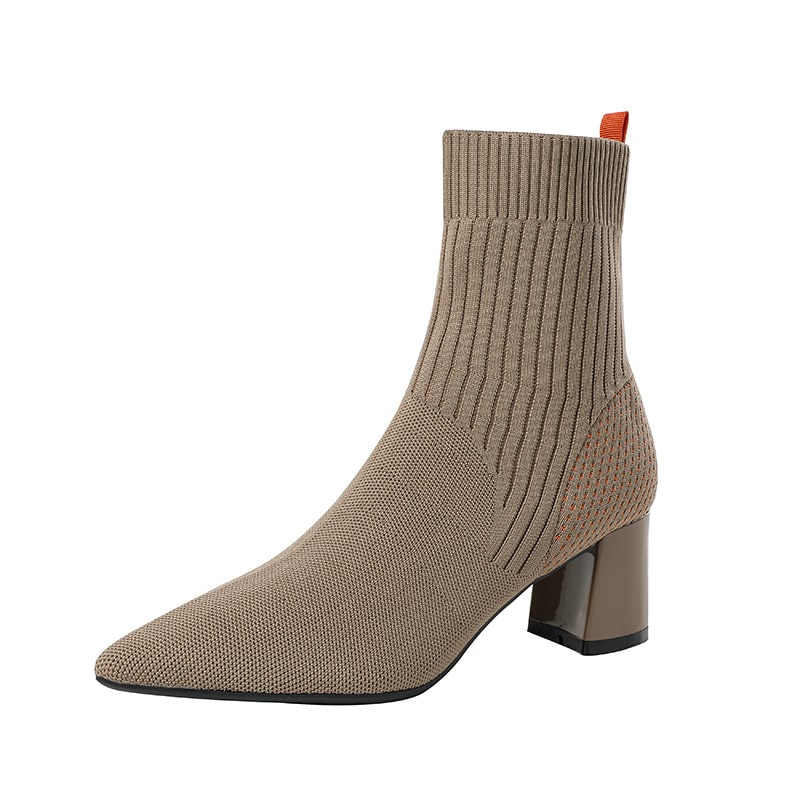 Bottes à talons femme à enfiler avec talon mi-hauteur et carrés